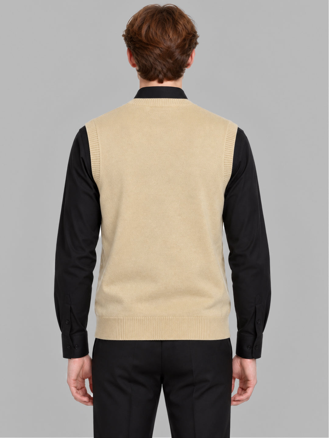 Men Camel Brown Solid V Neck Sleeveless Sweater