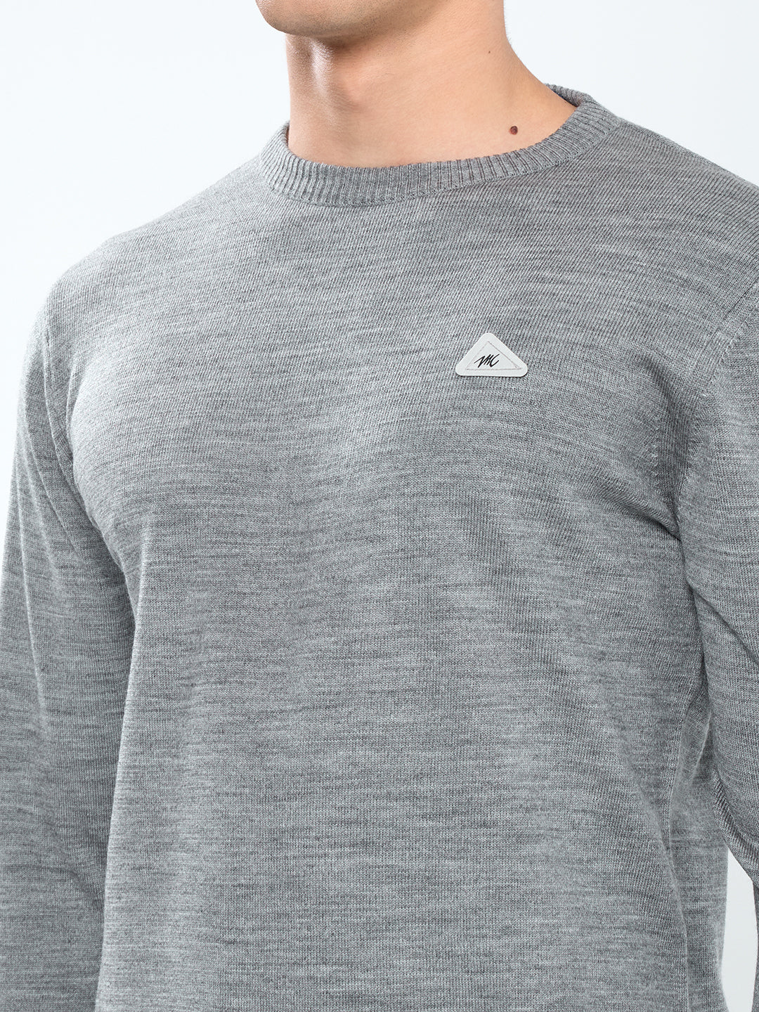 Men Grey Solid Round Neck Full Sleeve Pullover