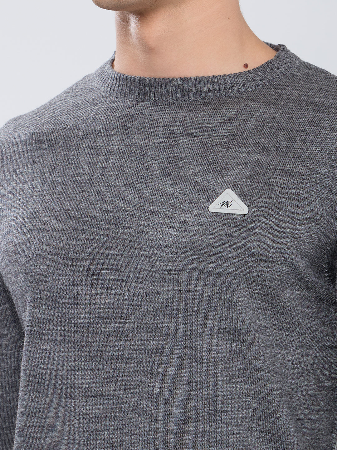 Men Grey Solid Round Neck Full Sleeve Pullover