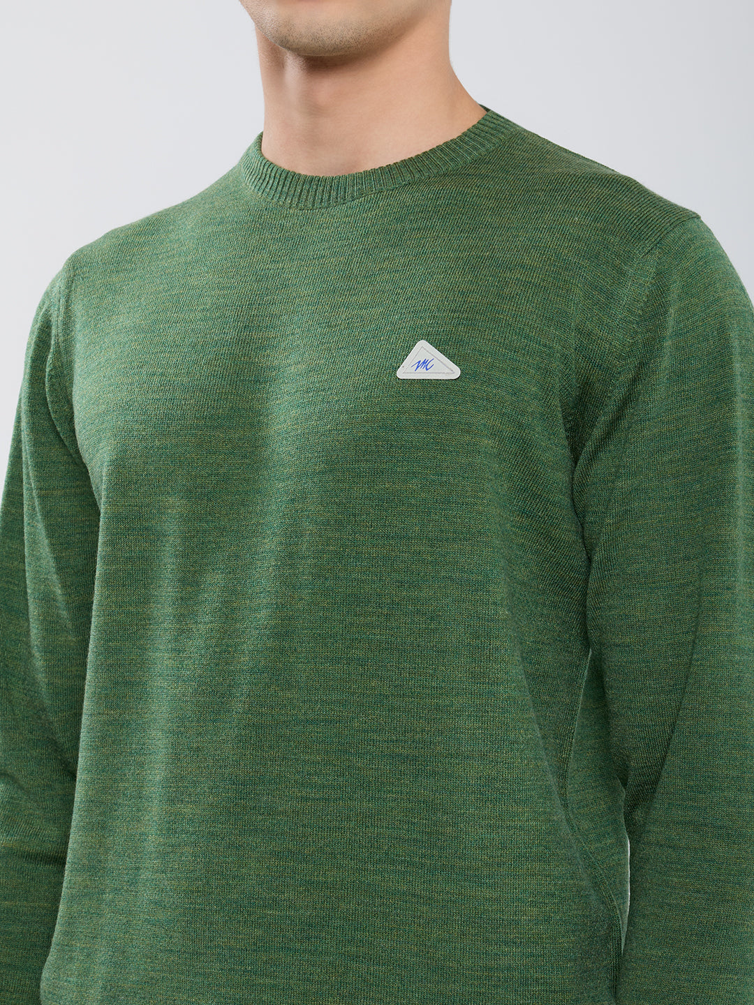 Men Green Solid Round Neck Full Sleeve Pullover
