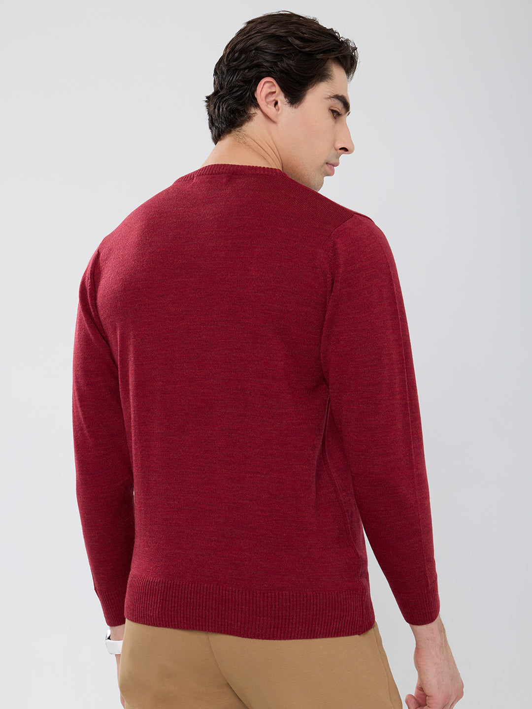 Men Maroon Solid Round Neck Full Sleeve Pullover