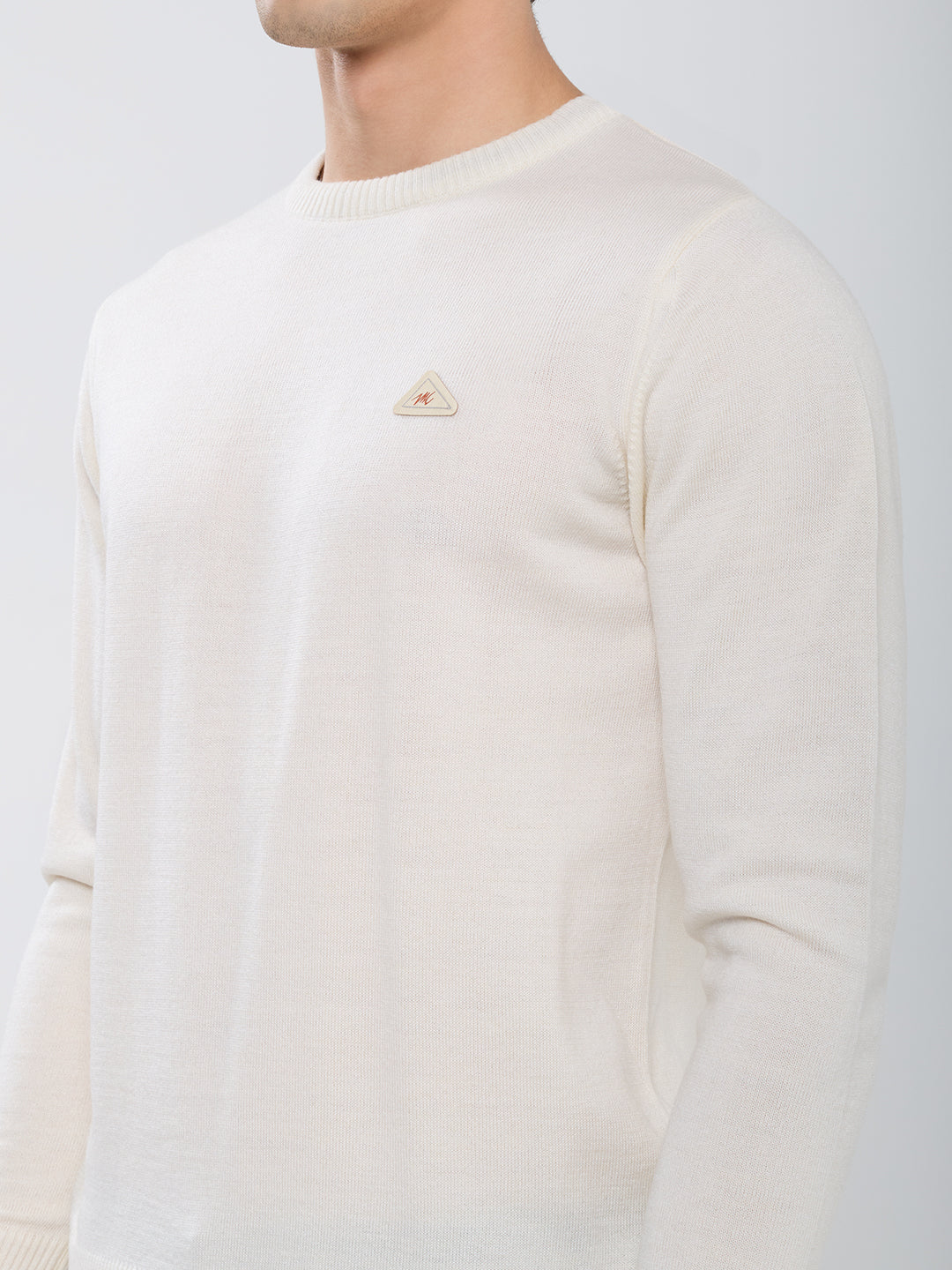 Men Cream Solid Round Neck Full Sleeve Pullover