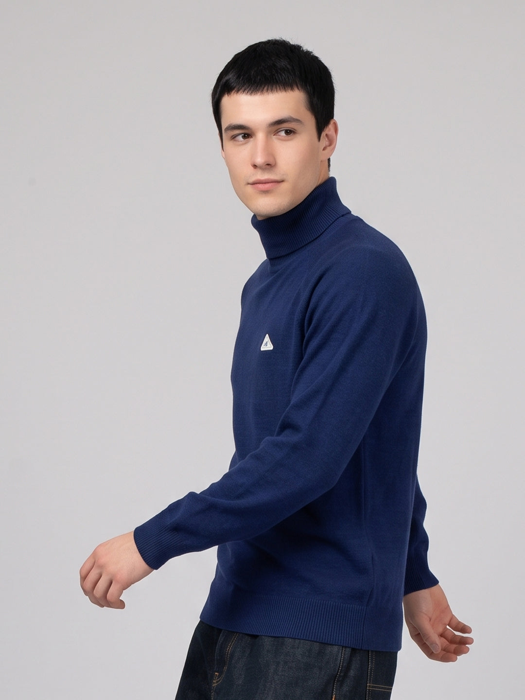 Men Blue Solid Turtle Neck Full Sleeve Pullover