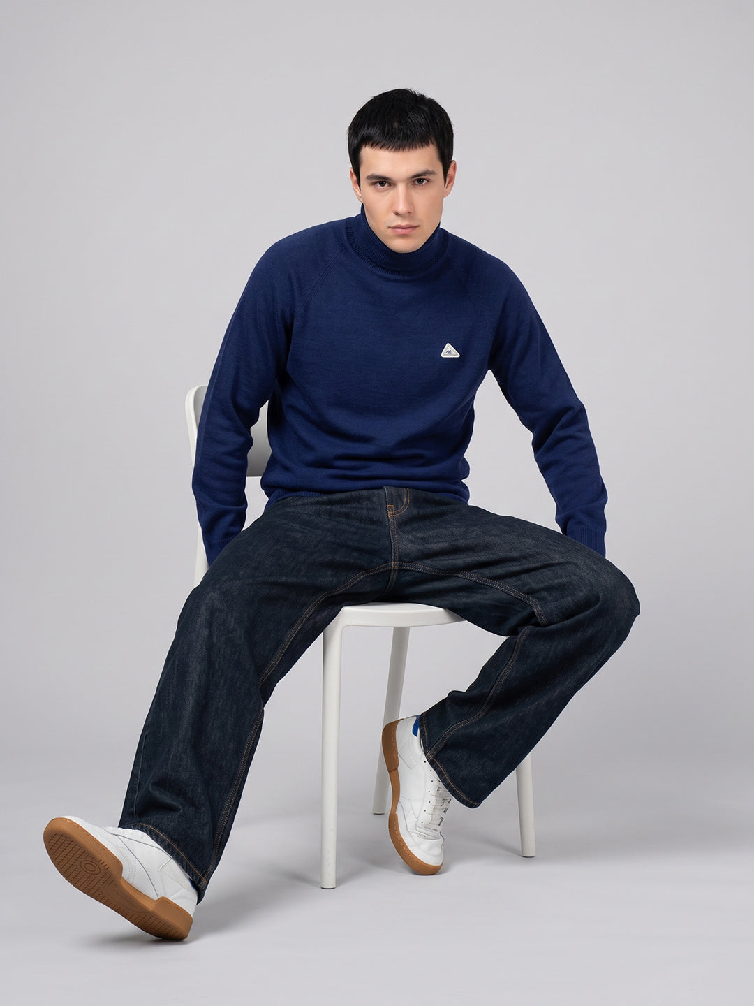 Men Blue Solid Turtle Neck Full Sleeve Pullover