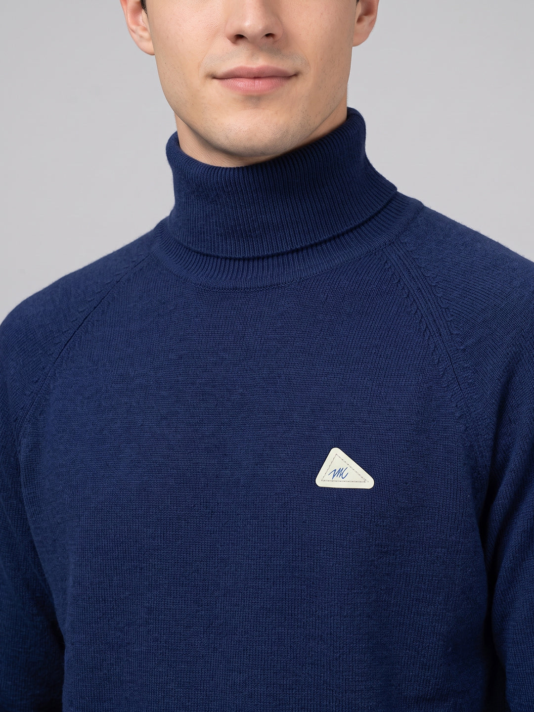 Men Blue Solid Turtle Neck Full Sleeve Pullover