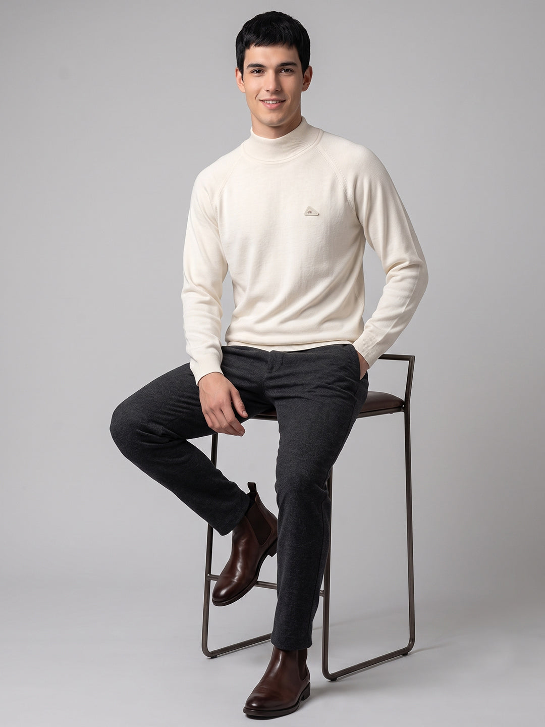 Men Cream Solid Turtle Neck Full Sleeve Pullover