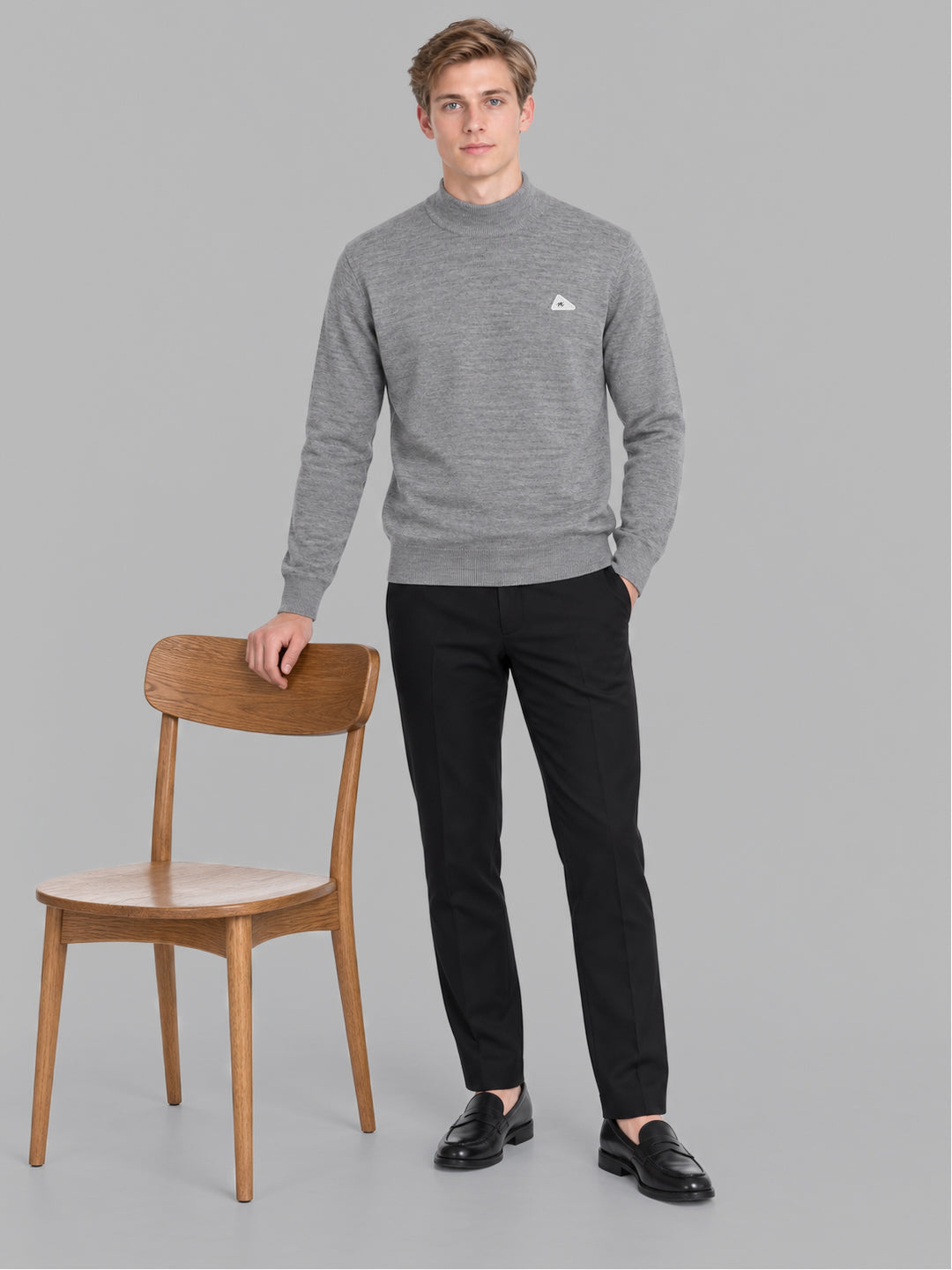 Men Grey Solid Turtle Neck Full Sleeve Pullover