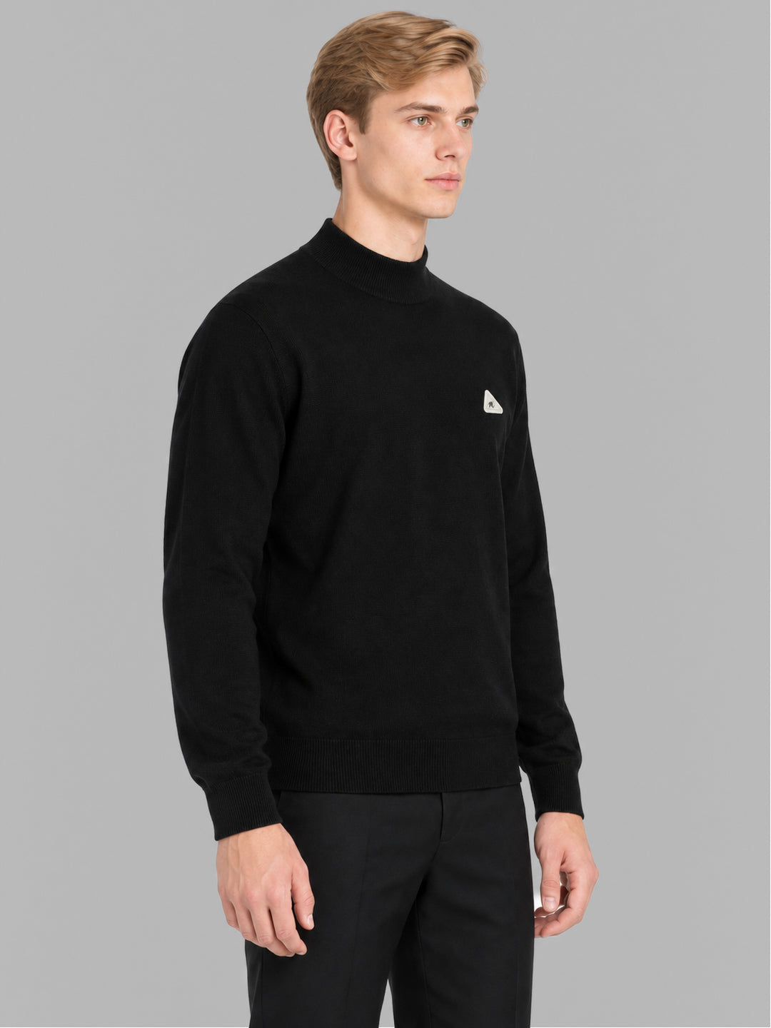 Men Black Solid Turtle Neck Full Sleeve Pullover