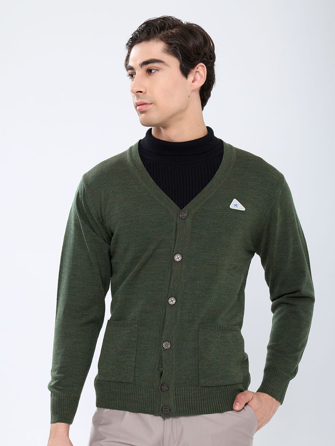 Men Olive Solid V Neck Full Sleeve Cardigan