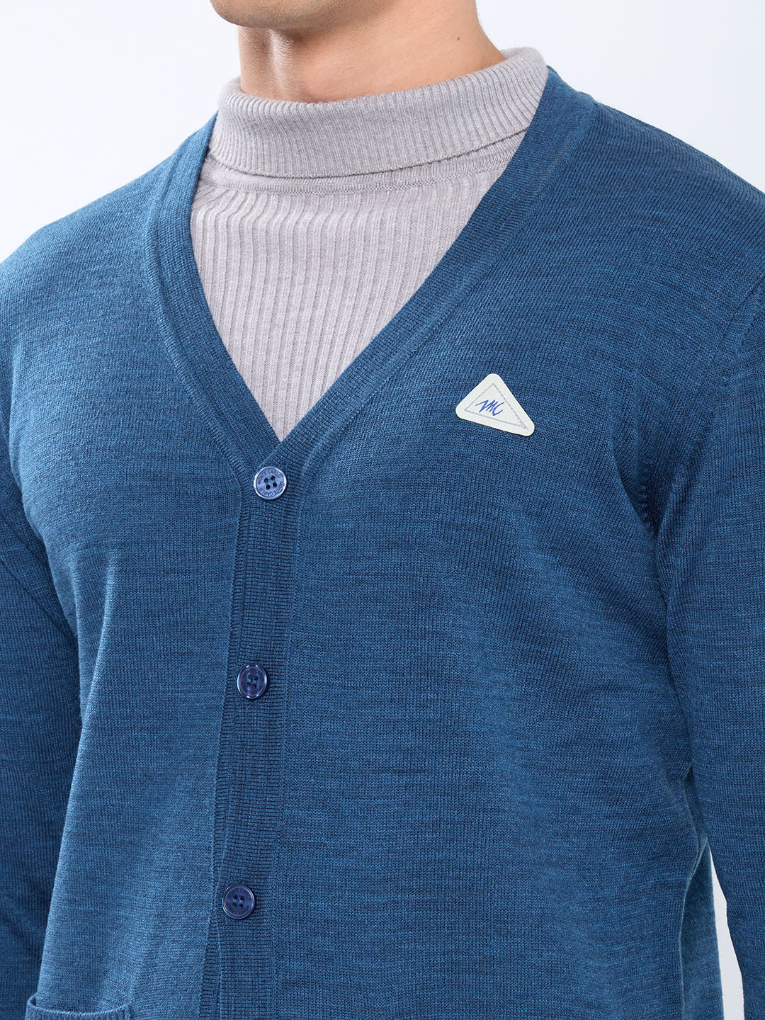 Men Blue Solid V Neck Full Sleeve Cardigan