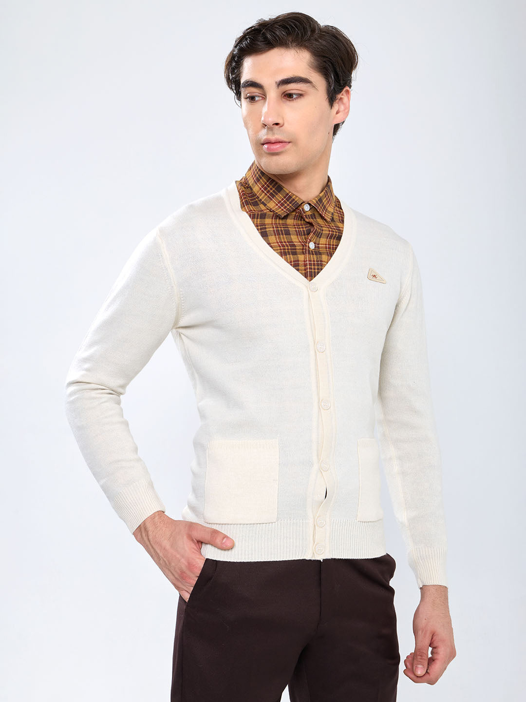 Men Cream Solid V Neck Full Sleeve Cardigan
