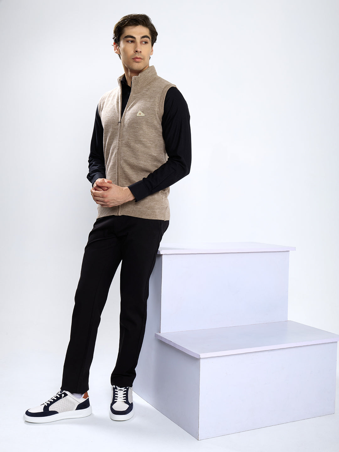 Men Beige Solid Collar Sleeveless Sweater