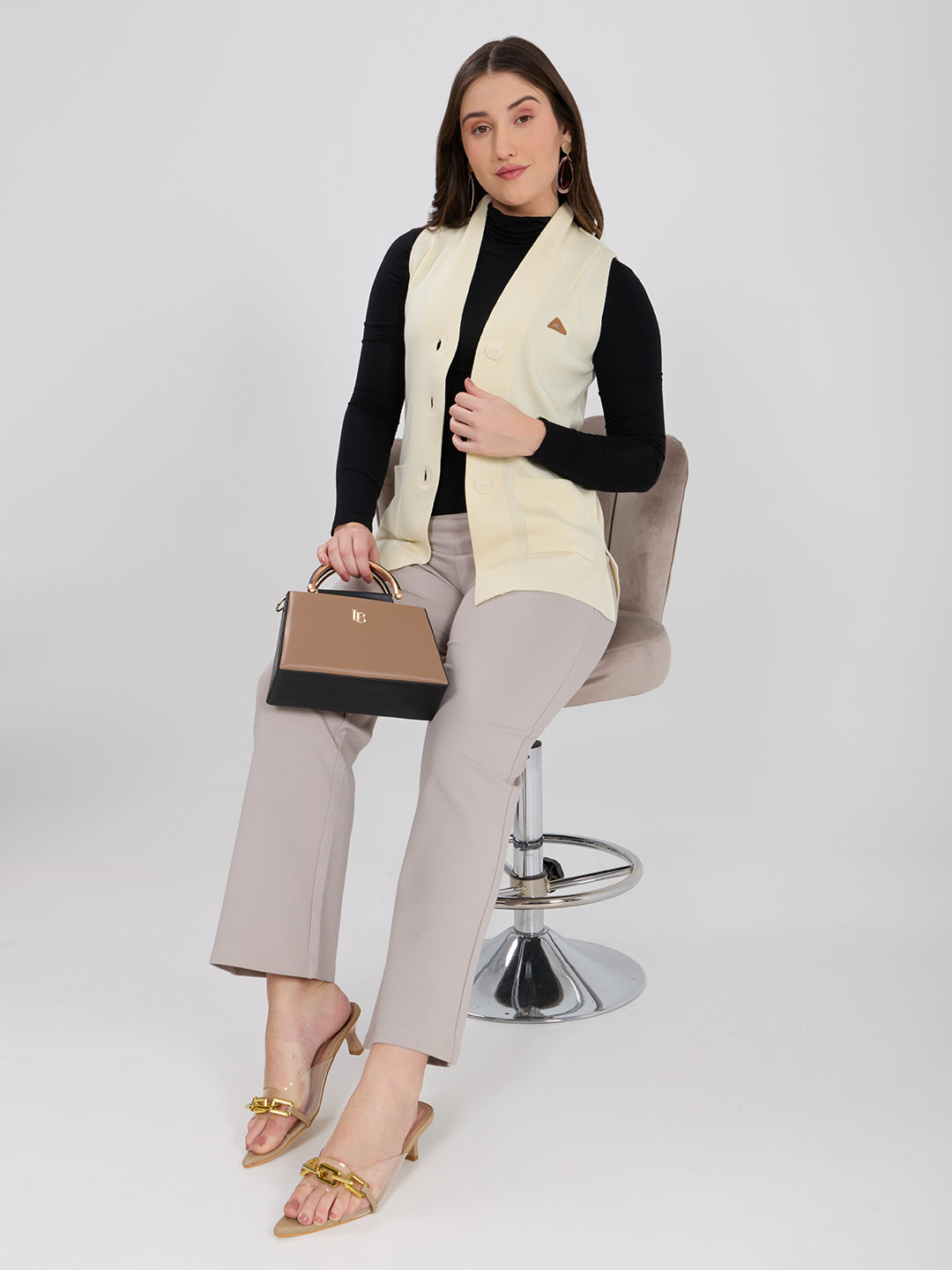 Women Cream Solid V Neck Sleeveless Cardigan