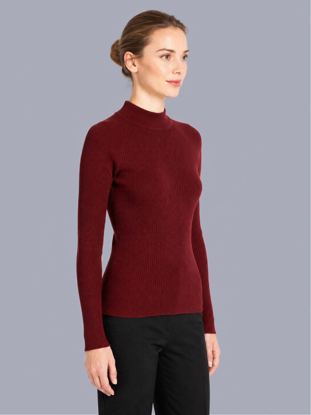 Women Maroon Solid High Neck Full Sleeve Sceavy