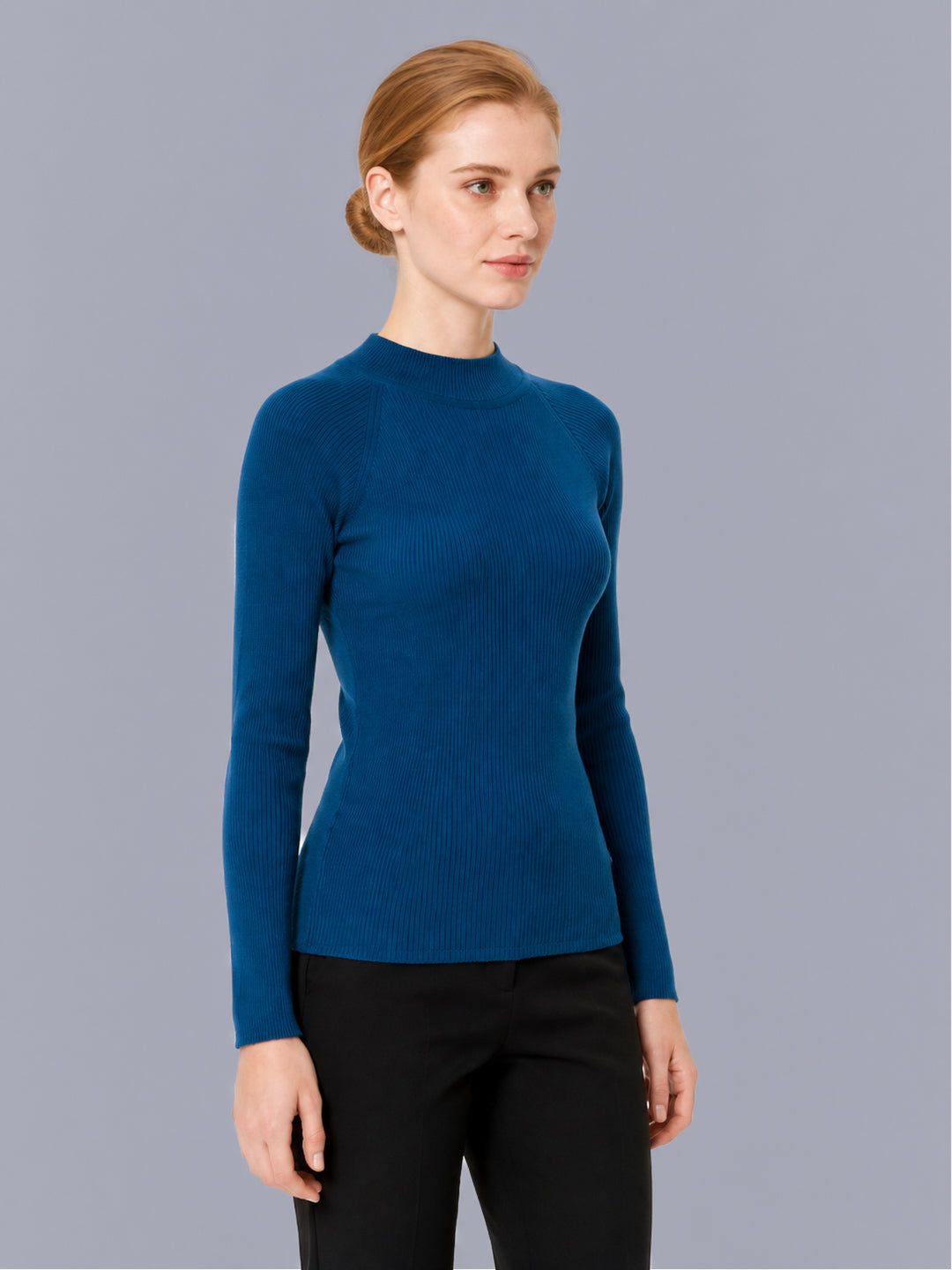 Women Blue Solid High Neck Full Sleeve Sceavy