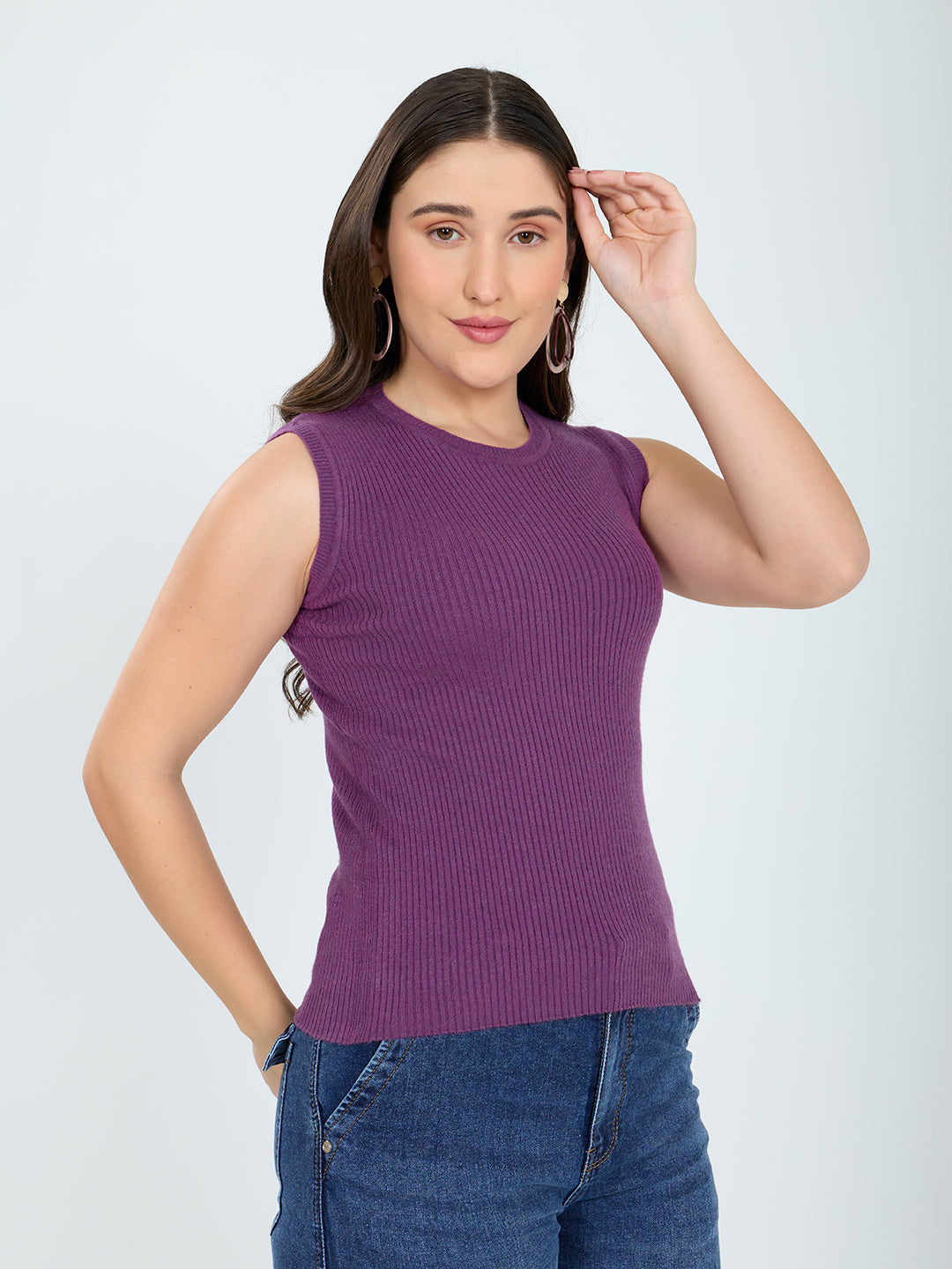 Women Purple Solid Round Neck Sleeveless Sceavy