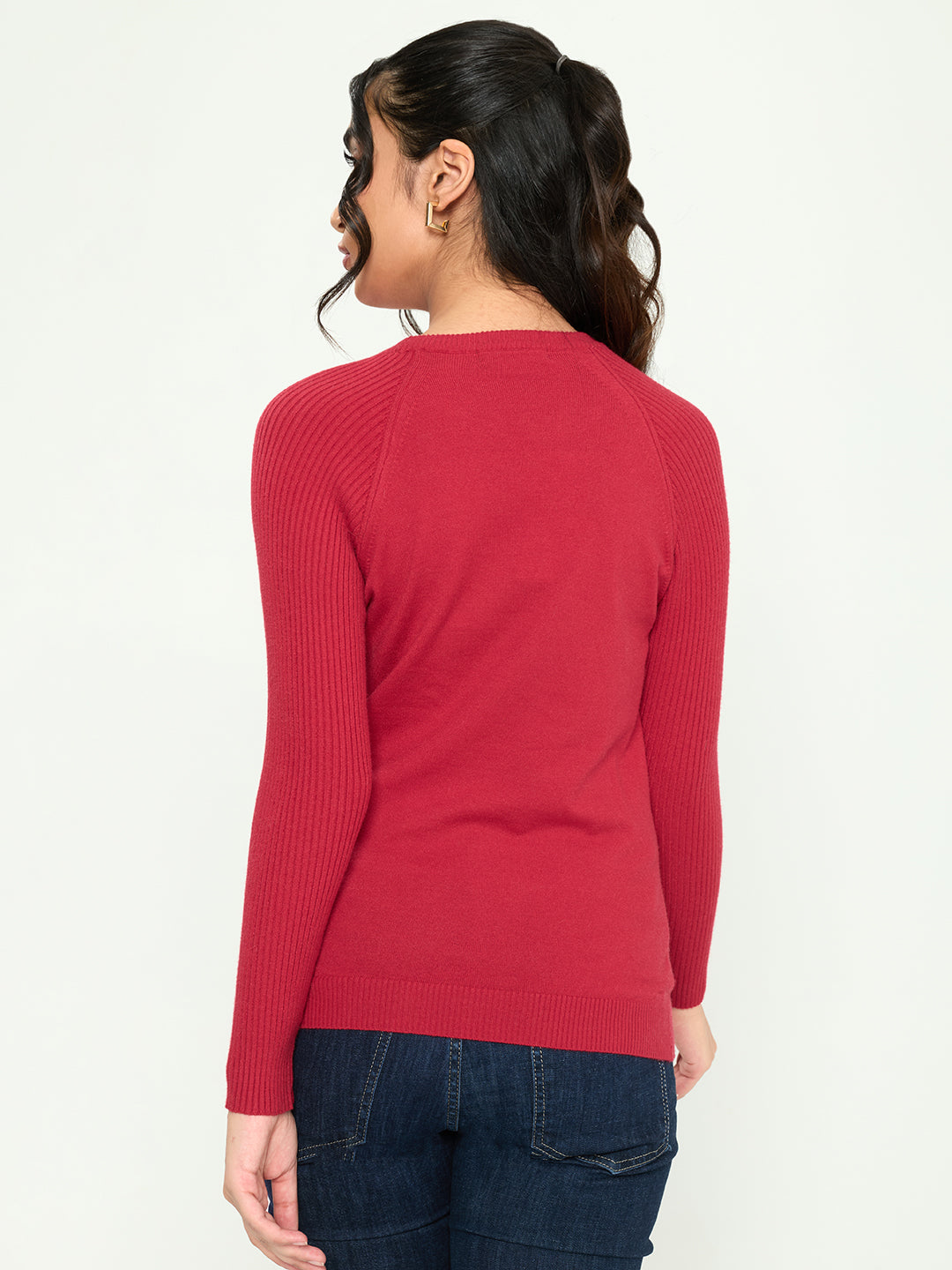 Women Red Solid Round Neck Full Sleeve Sceavy