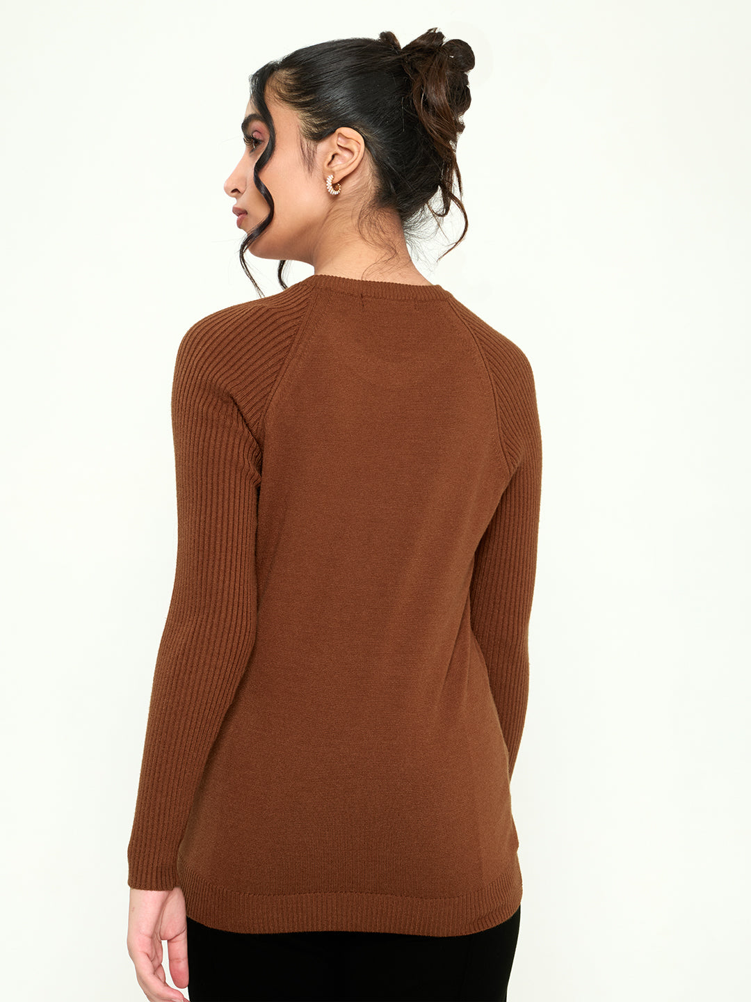 Women Rust Solid Round Neck Full Sleeve Sceavy