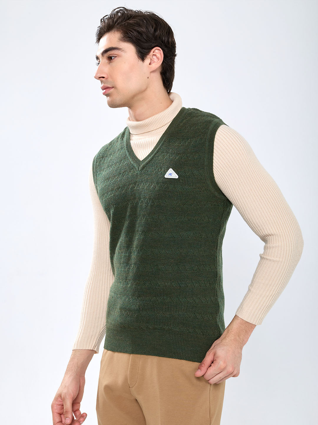 Men Green Self Design V Neck Sleeveless Sweater