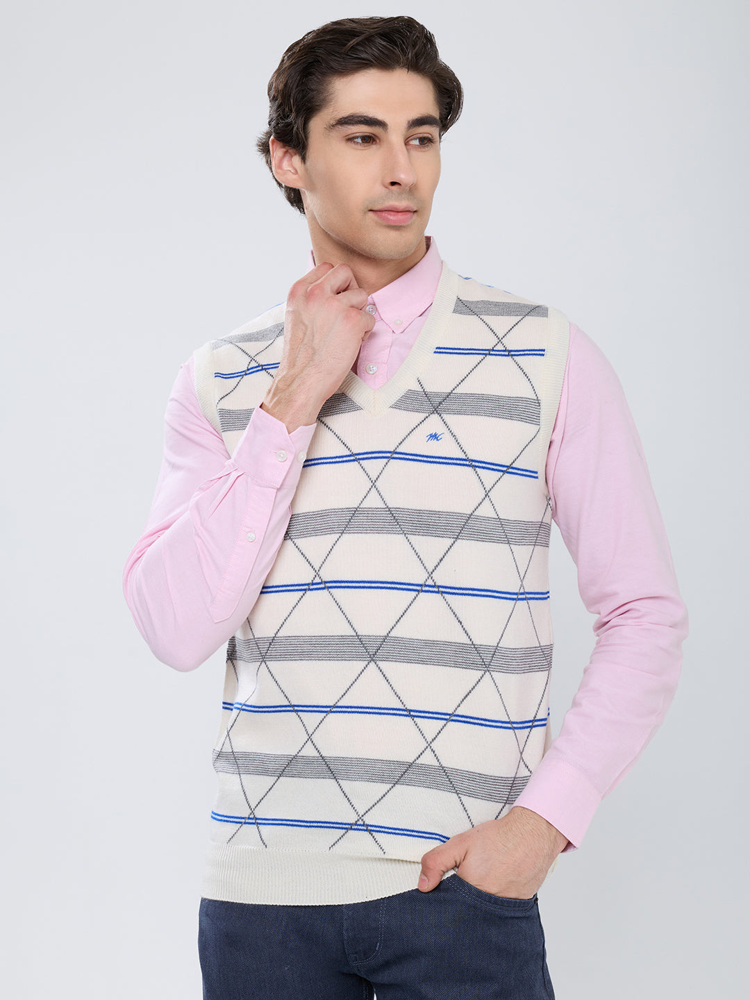 Men Off White Geometric V Neck Sleeveless Sweater