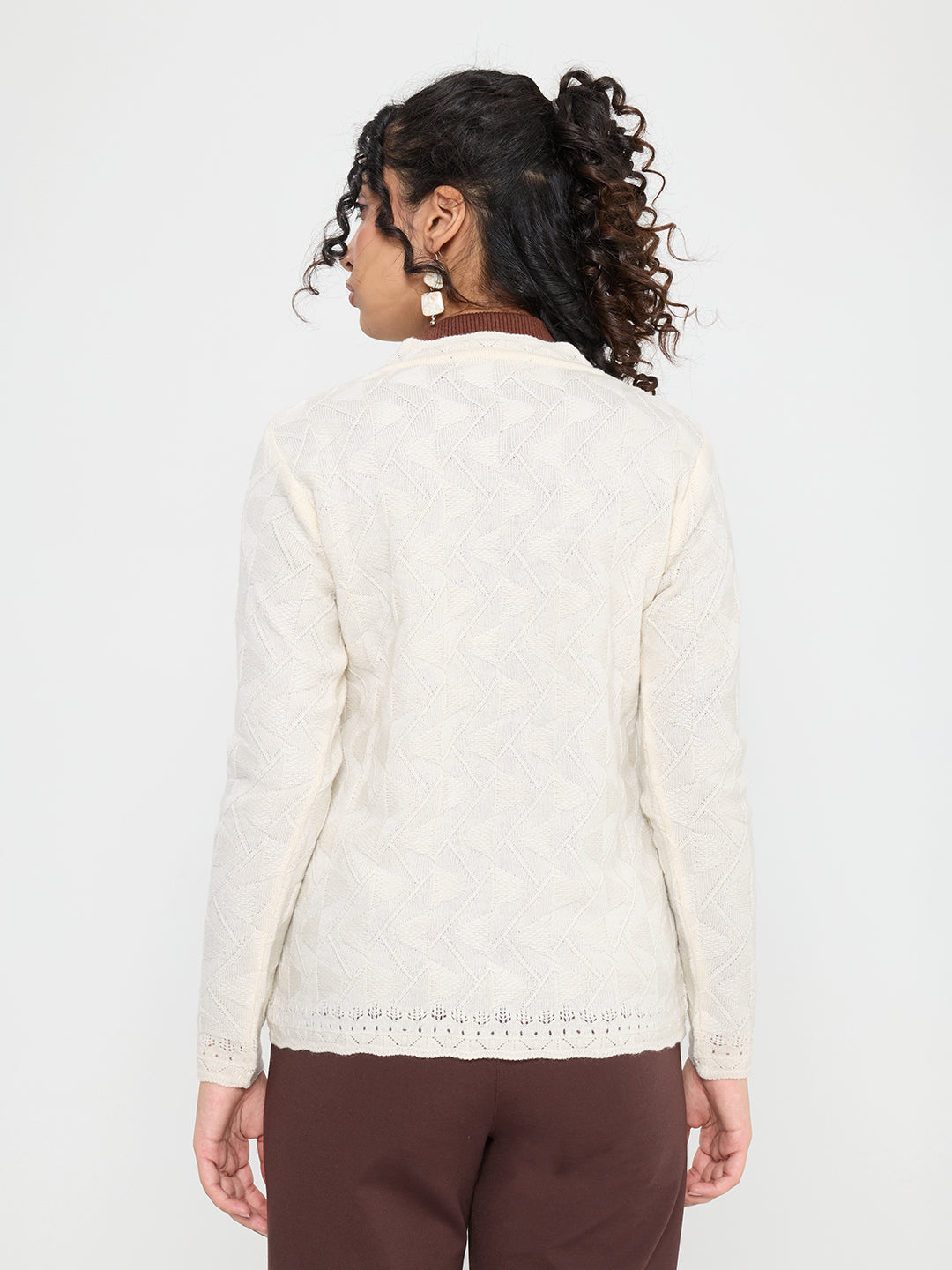 Women Cream Self Design V Neck Full Sleeve Cardigan