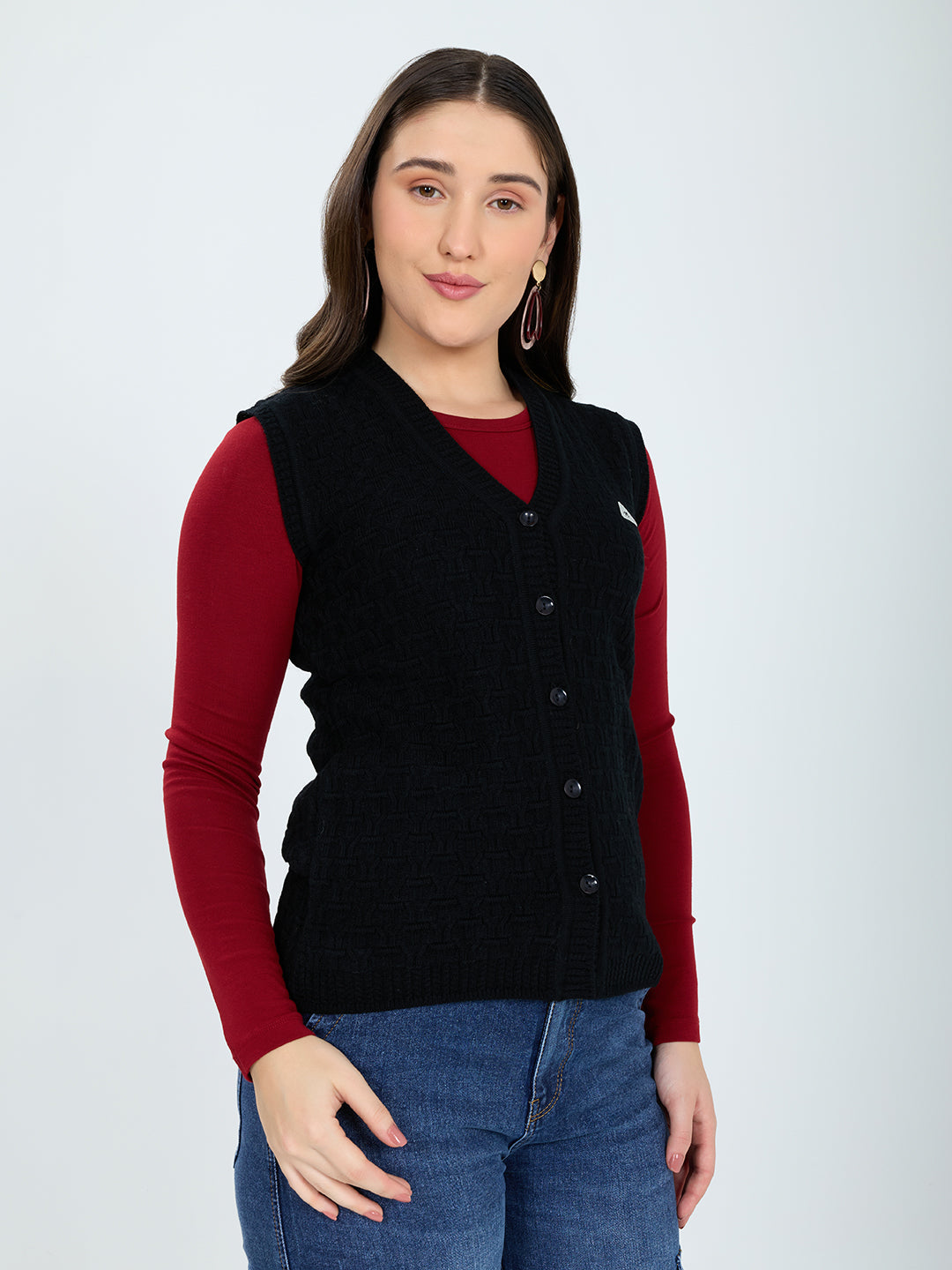 Women Black Self Design V Neck Sleeveless Cardigan