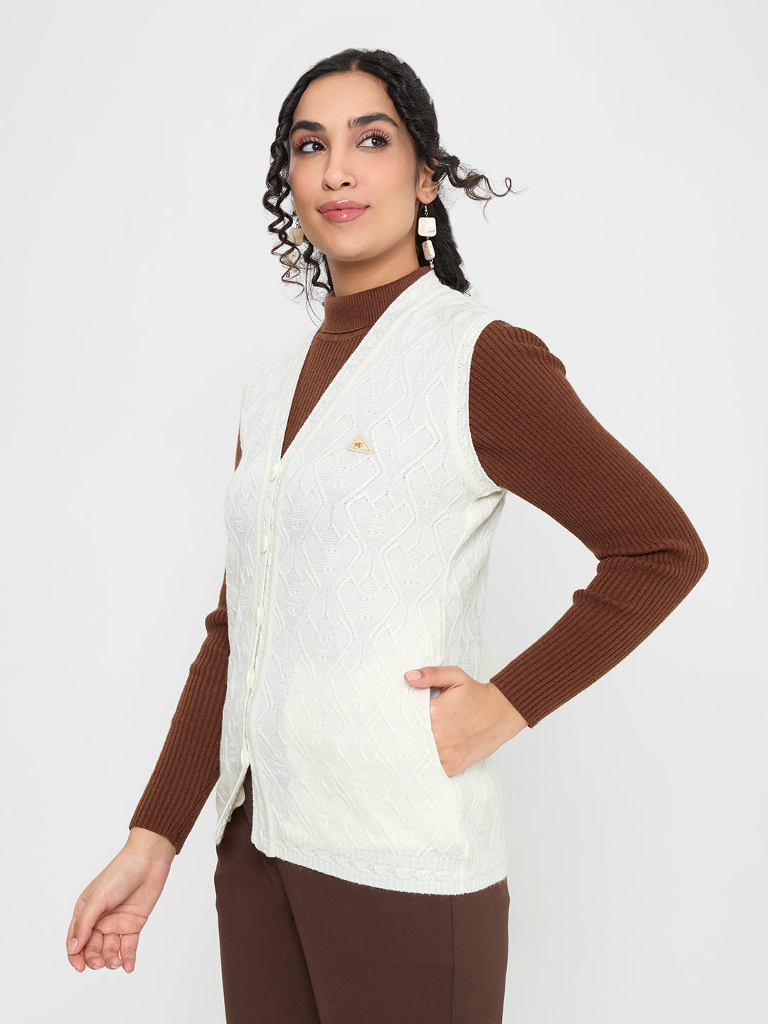 Women Off White Self Design V Neck Sleeveless Cardigan
