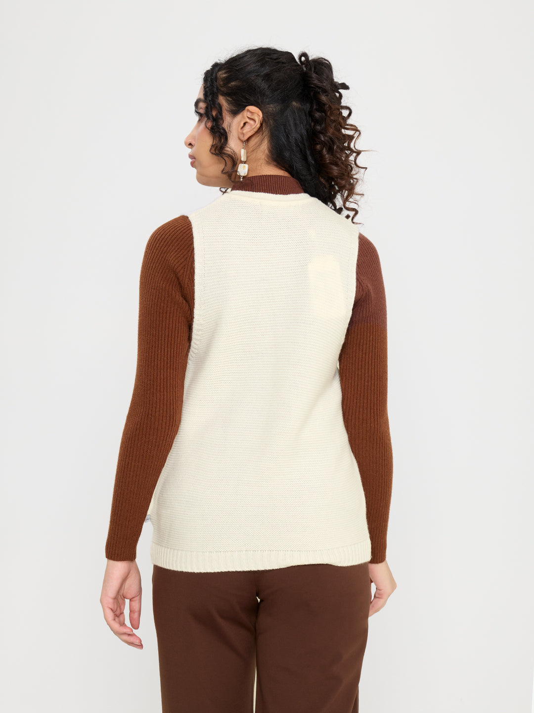 Women Off White Self Design Round Neck Sleeveless Cardigan