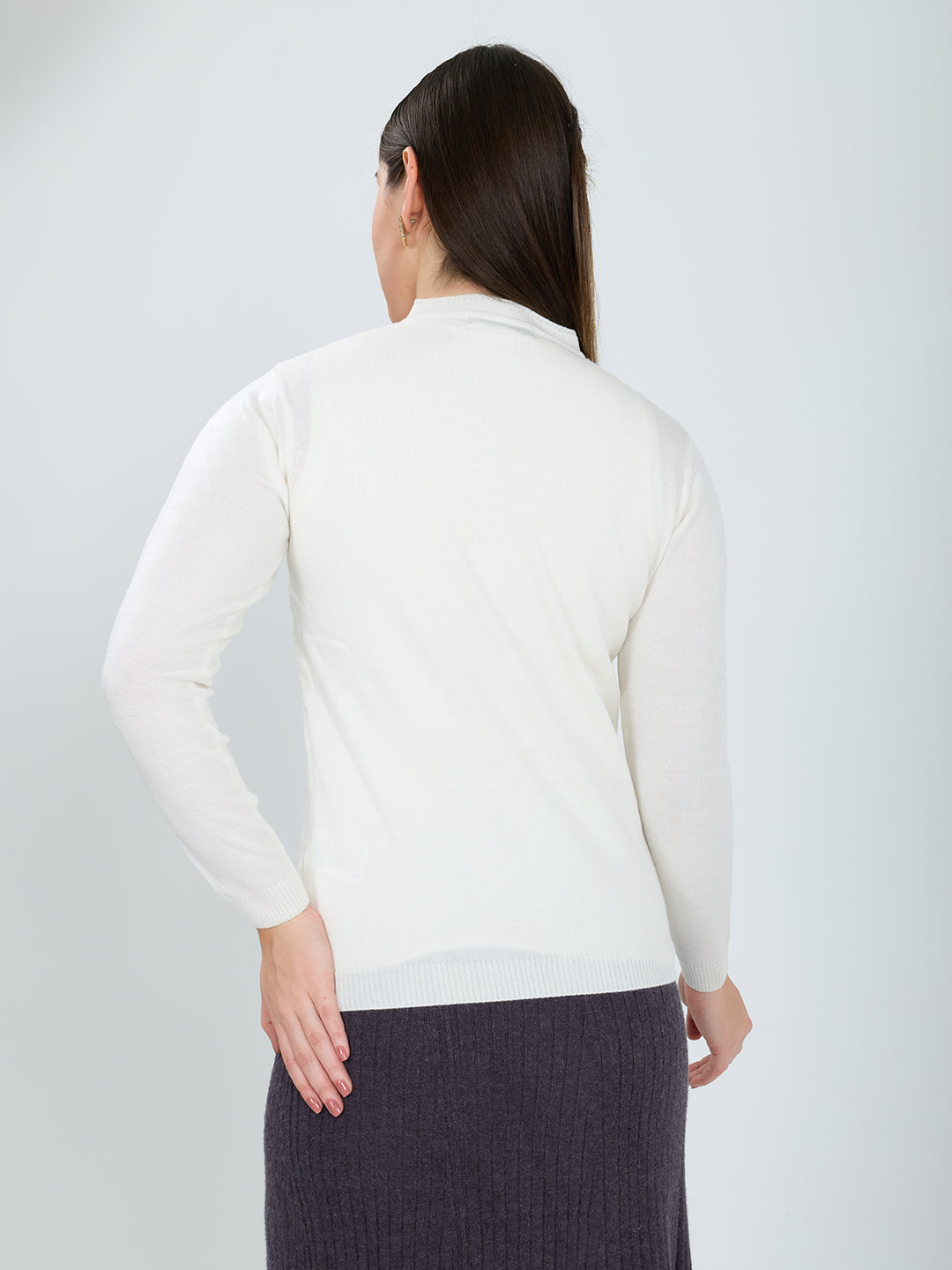 Women Off White Self Design V Neck Full Sleeve Cardigan