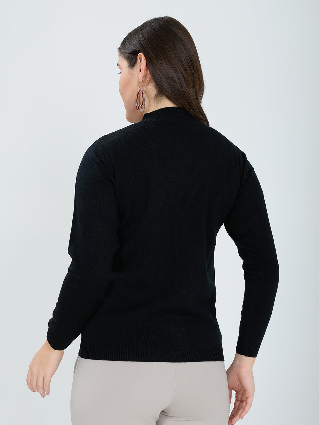 Women Black Self Design V Neck Full Sleeve Cardigan