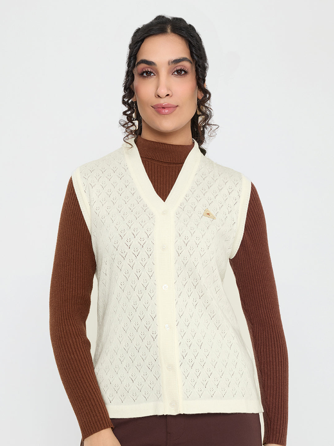 Women Off White Self Design V Neck Sleeveless Cardigan