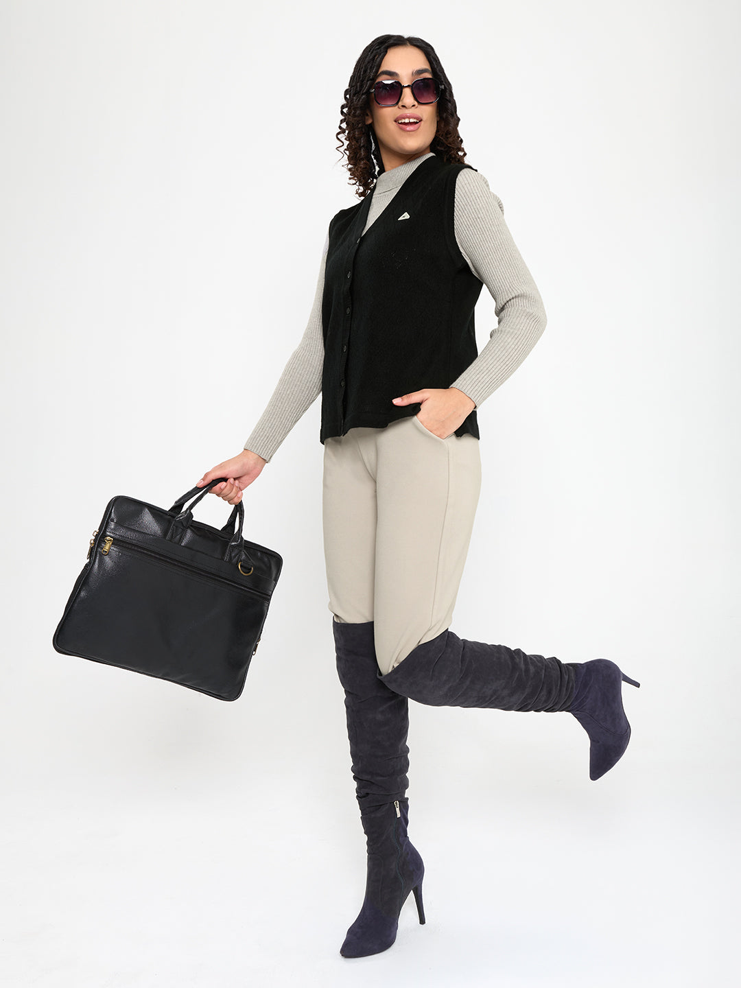 Women Black Self Design V Neck Sleeveless Cardigan