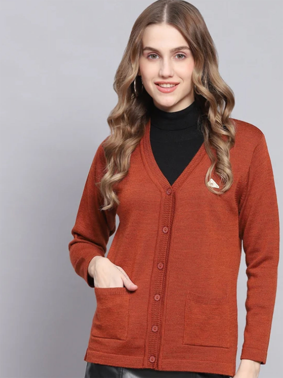 Monte Carlo Women Solid V Neck Full Sleeve Cardigan