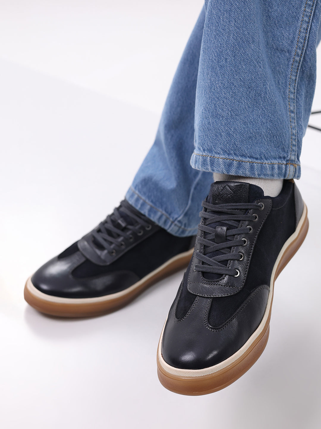 Men Navy Blue Lace Up Genuine Leather Sneaker