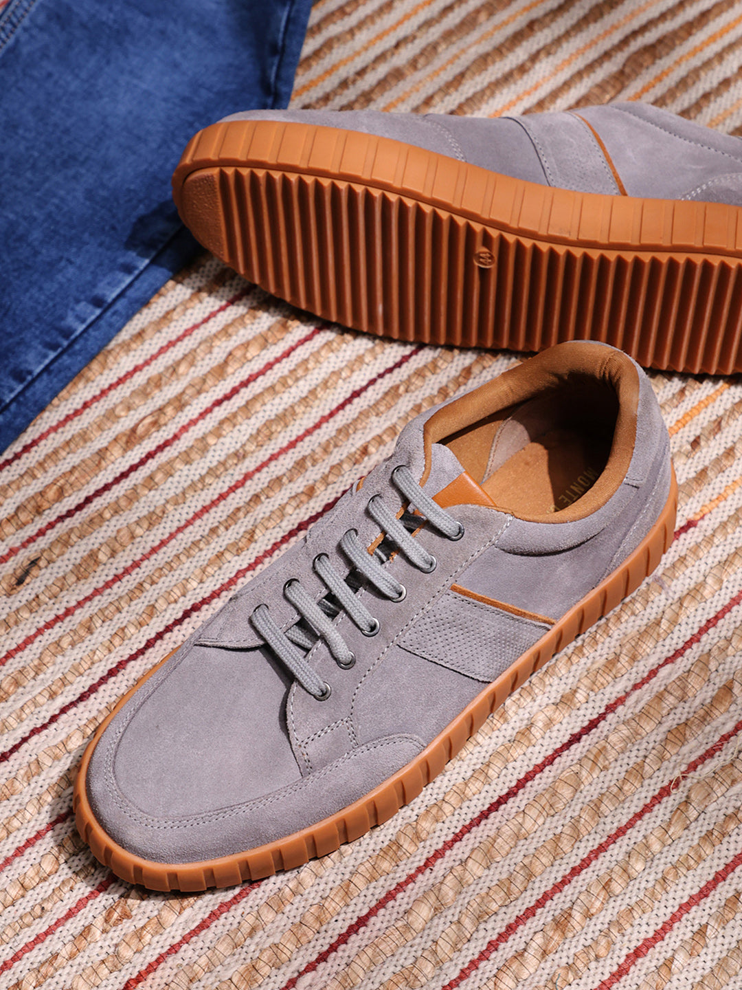 Men Grey Lace Up Genuine Leather Sneaker