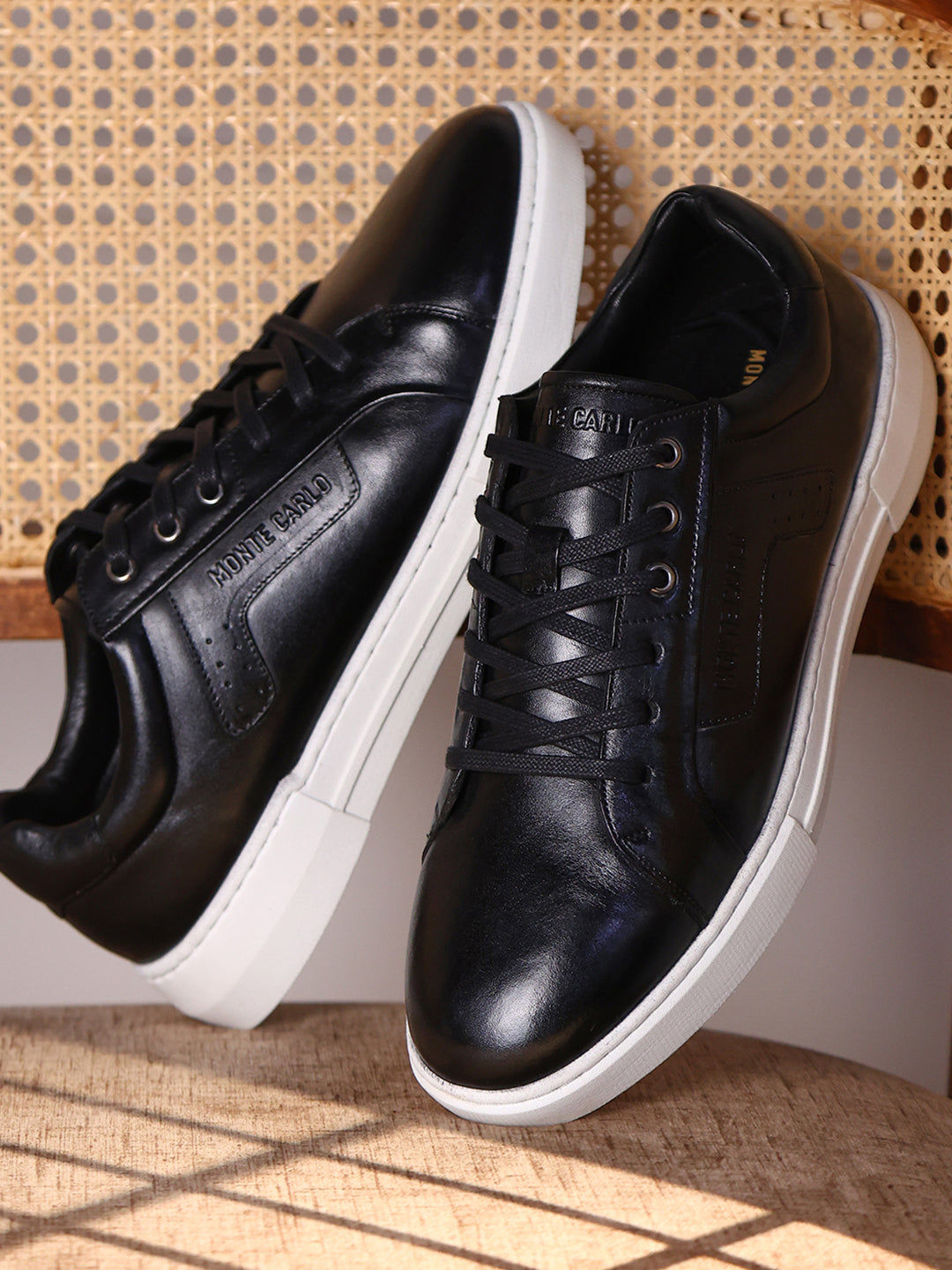 Men Black Lace Up Genuine Leather Casual Sneakers