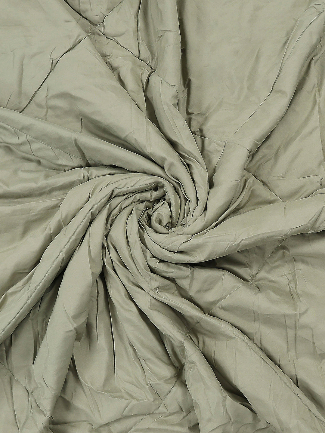 Solid Double Bed 210 GSM Comforter Ava for Mild Winter (Weight 0.9 kg)