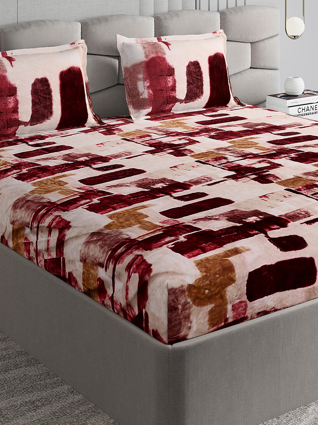495 GSM Polyester King Bed 1 Bedsheet with 2 Pillow Cover (Gold Mine)