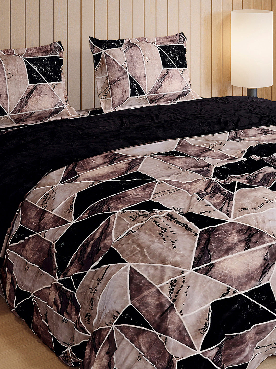 904 GSM 100% Polyester Double Bed 1 Bedsheet, 1 Duvet Cover & 2 Pillow Cover (Meteor 4 Pcs Set)