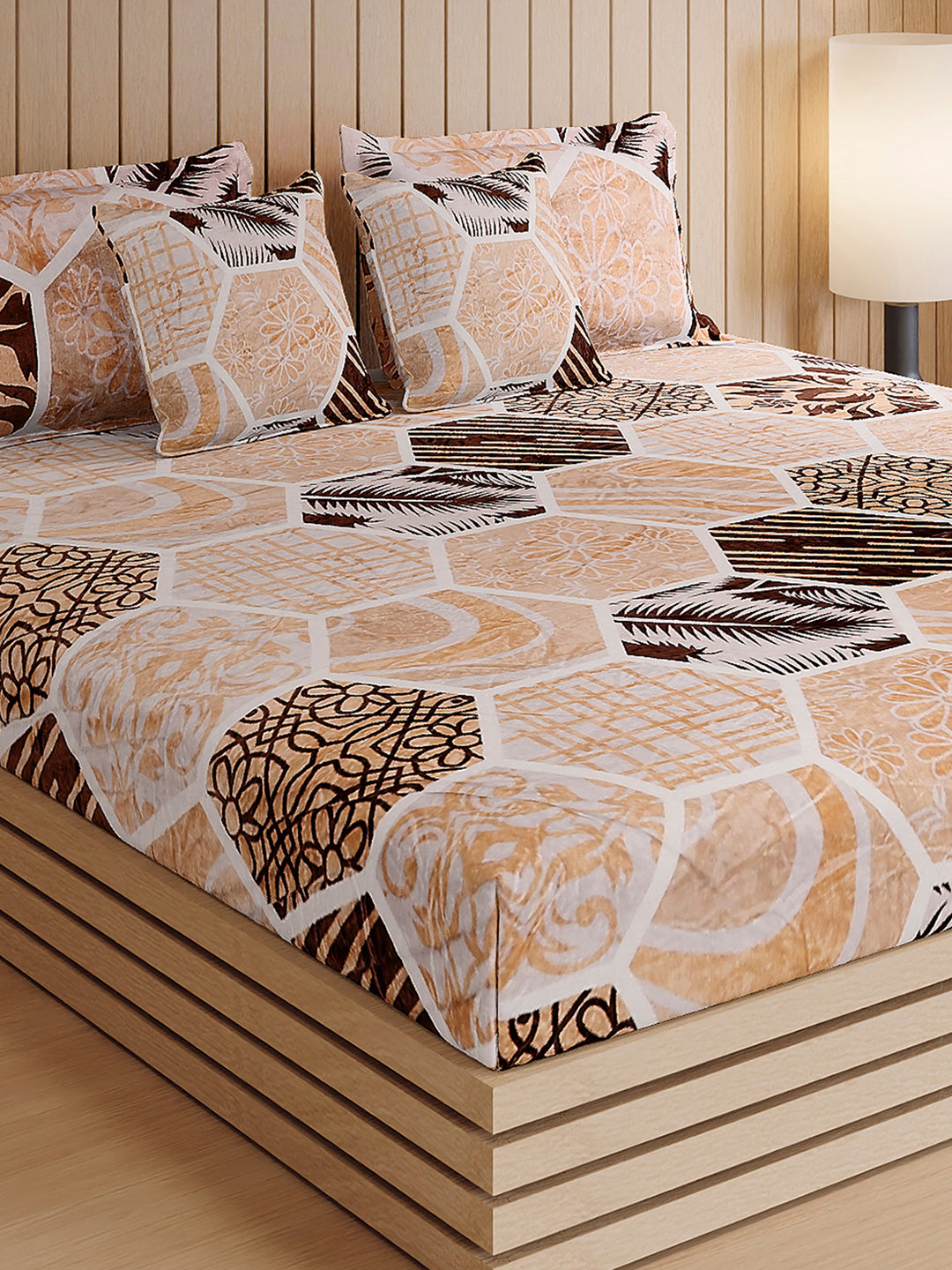 487 GSM 100% Polyester Double Bed 1 Bedsheet, 2 Pillow Cover & 2 Cushion Case (Pristine 4 Pcs Set)