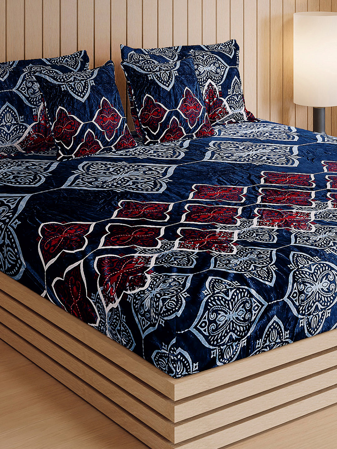 487 GSM 100% Polyester Double Bed 1 Bedsheet, 2 Pillow Cover & 2 Cushion Case (Pristine 4 Pcs Set)