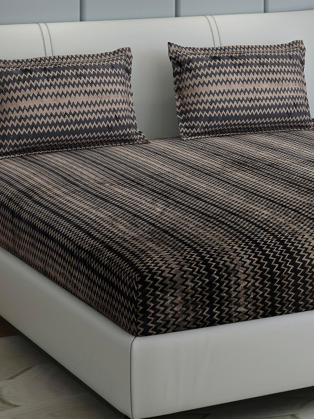 393 GSM Polyester King Bed 1 Bedsheet with 2 Pillow Cover (Spherix)