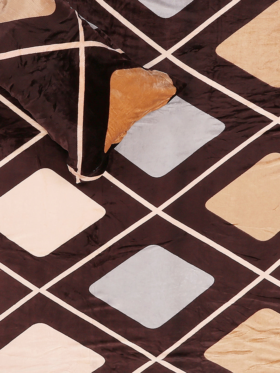 247 GSM 100% Polyester King Bed 1 Bedsheet with 2 Pillow Cover (Teresa)