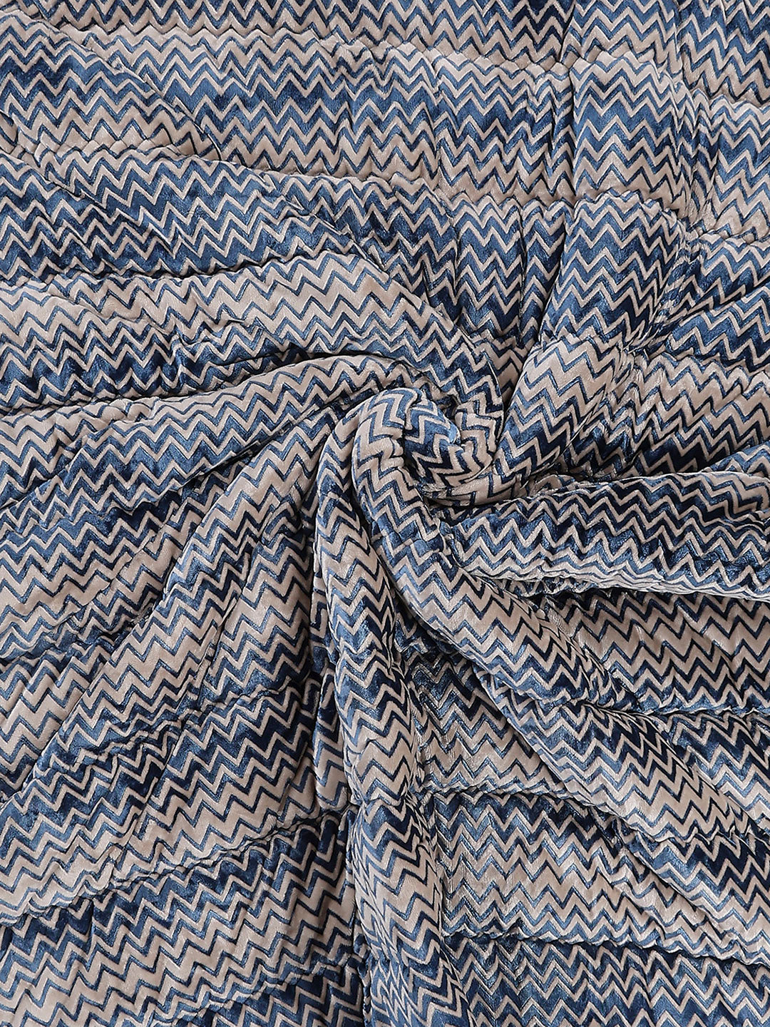 Printed Double Bed 1078 GSM Comforter for Winter - (Delicate)