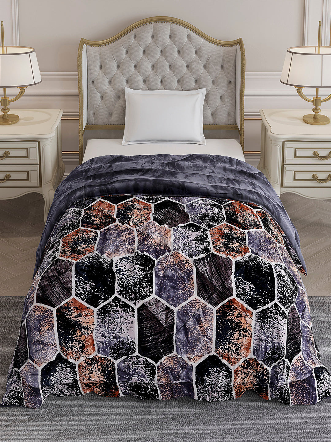 Printed Single Bed 300 GSM Comforter for Mild Winter (Dixie), Weight 725 gm