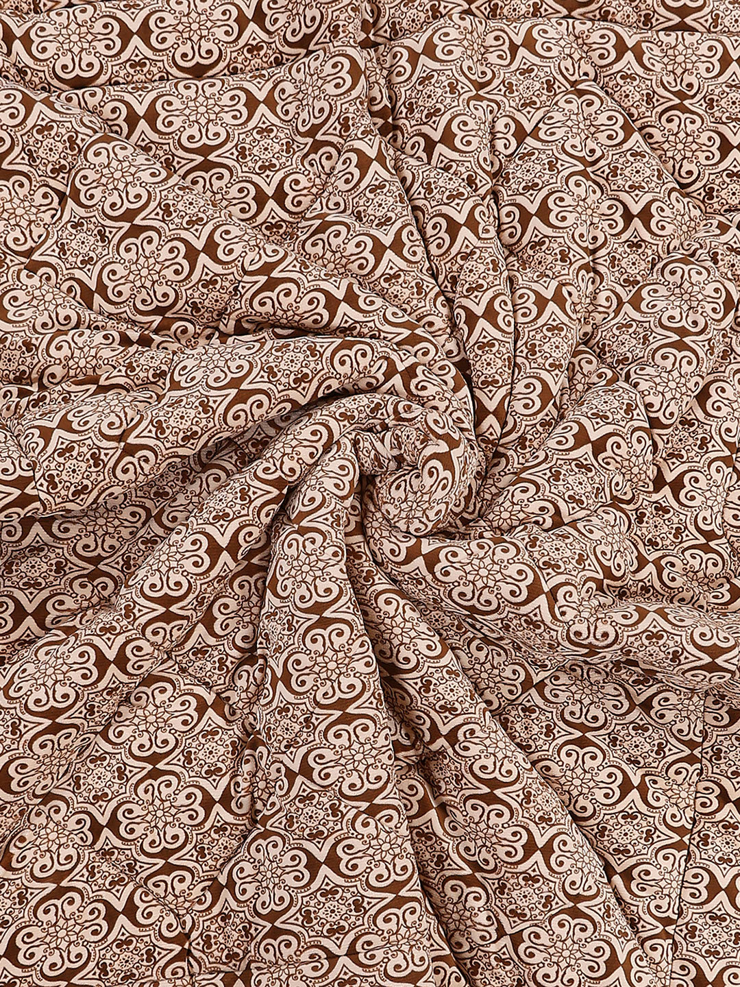 Printed Double Bed 870 GSM Comforter for Winter - (Nixie)