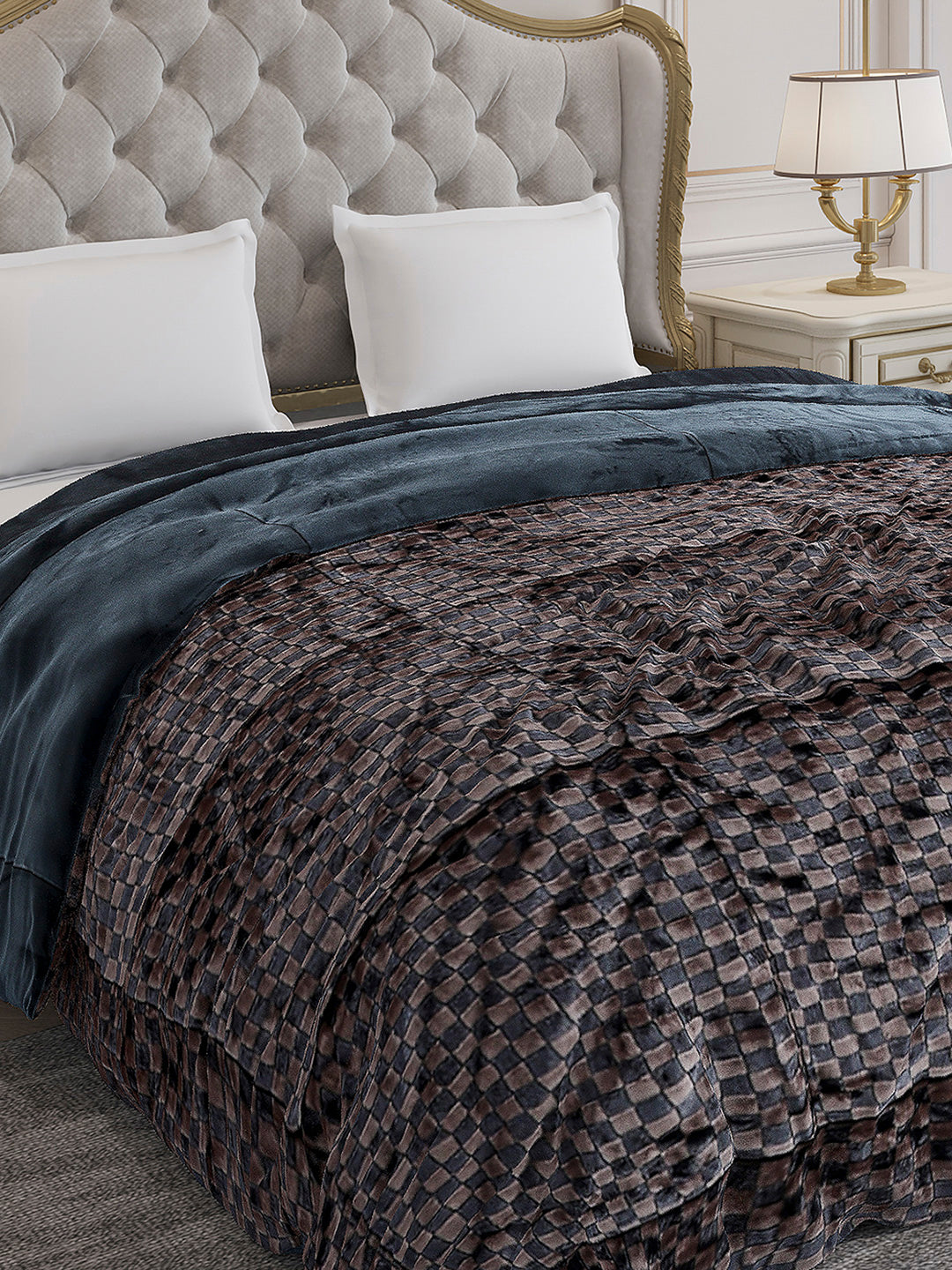 Printed Double Bed 1061 GSM Comforter for Winter - (Peterburg)