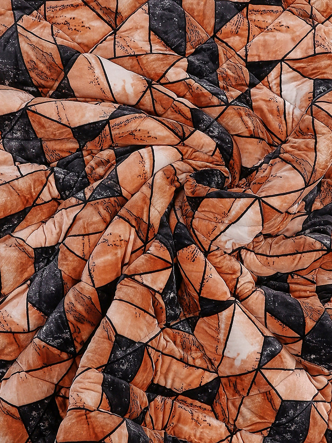 Printed Double Bed 300 GSM Comforter for Mild Winter (Wisdom Gold), Weight 900 gm
