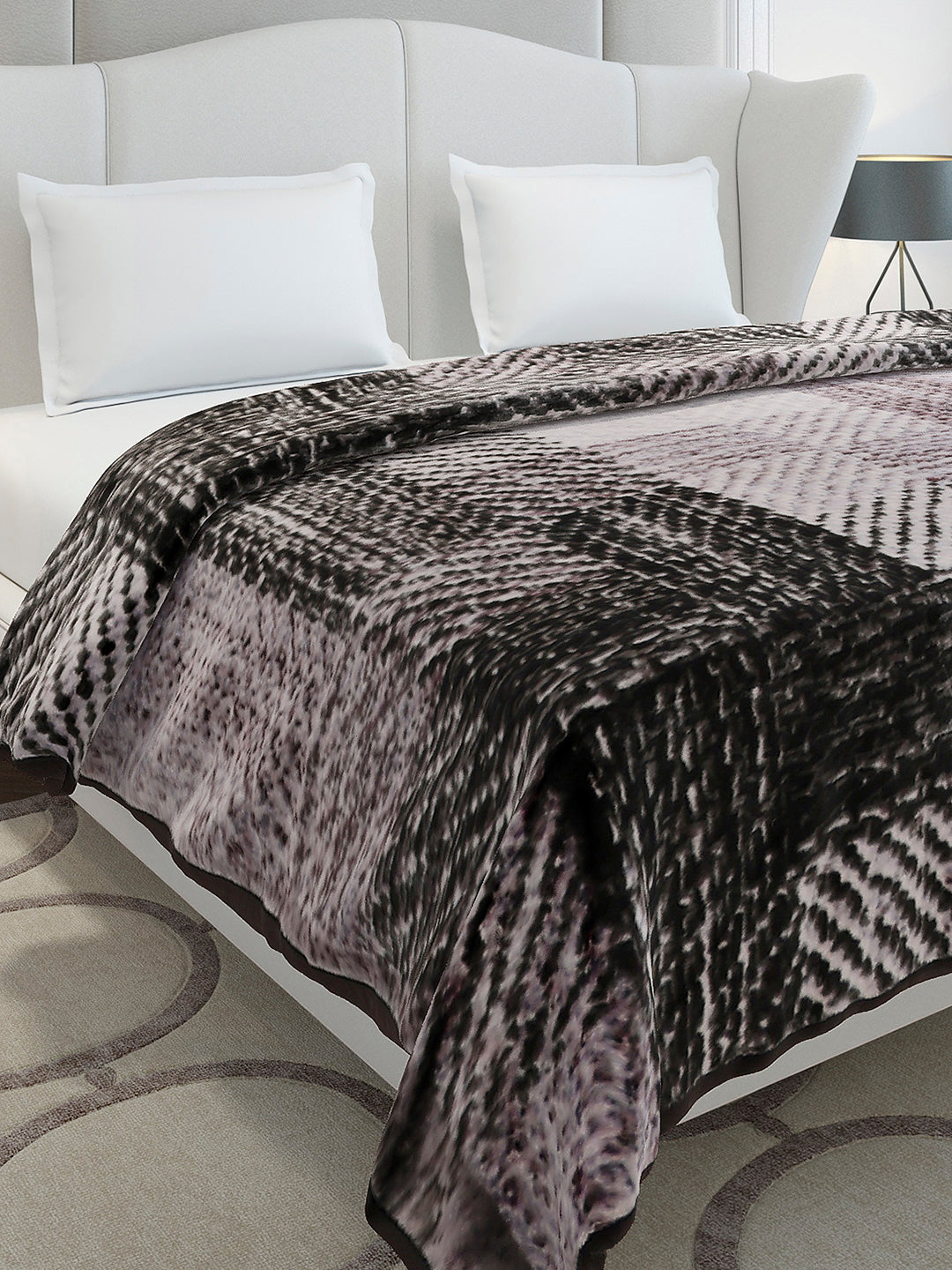 Printed Double Bed 1 Ply, 606 GSM Blanket for Mild Winter - (Denny PVC)