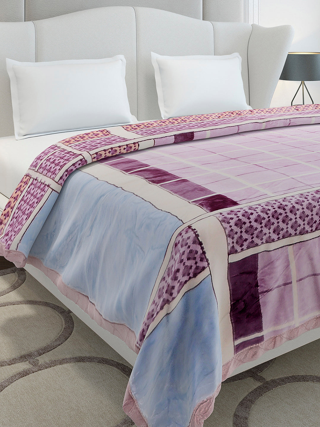 Printed Double Bed 3 Ply, 720 GSM Blanket for Heavy Winter - (Gala Glow)